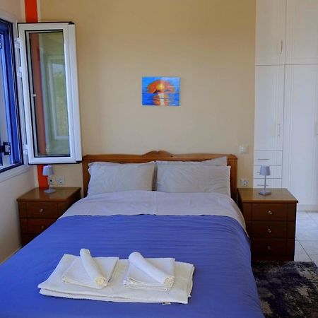 Georgia'S House Villa Aegina ภายนอก รูปภาพ